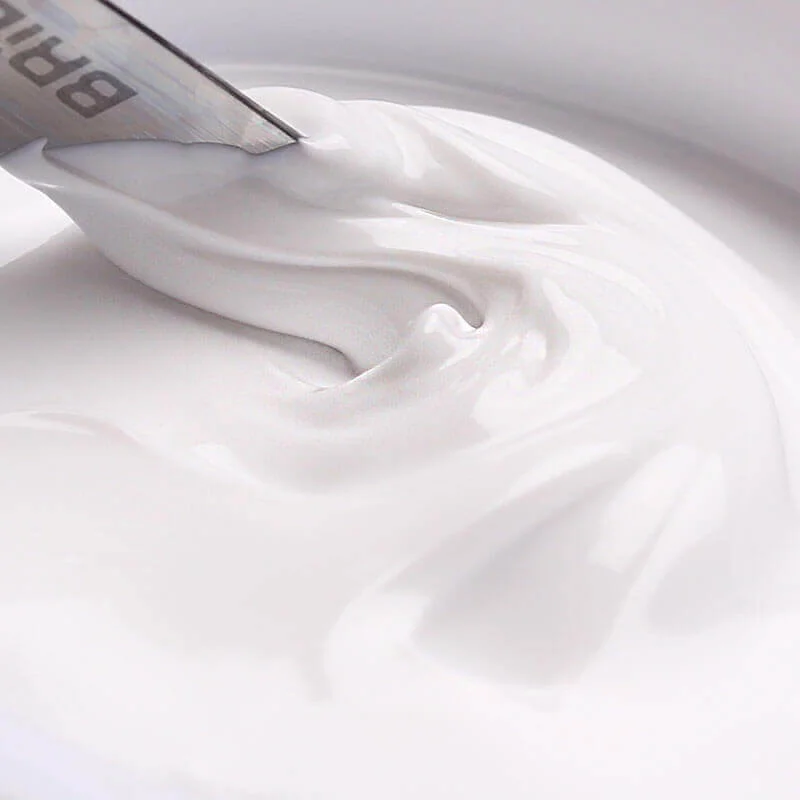 White builder gel