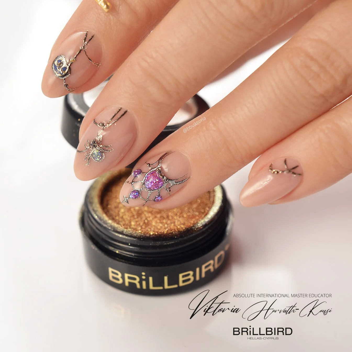 Viktoria Horvath Nail Designs